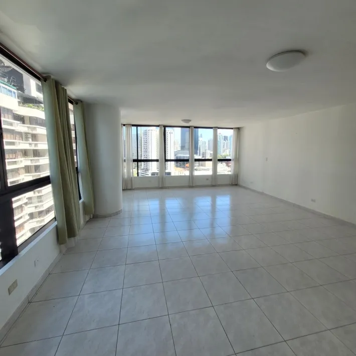 Apartment for sale on Balboa Avenue