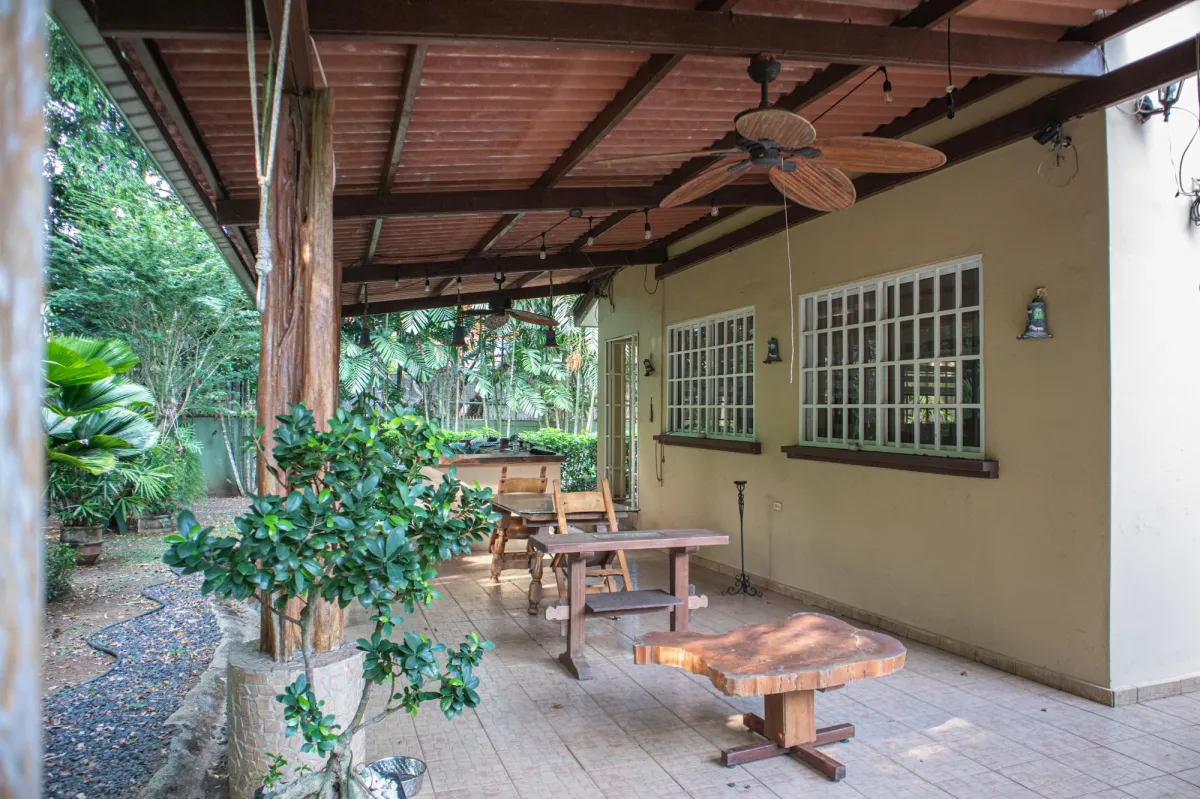 CASA UNIFAMILIAR - LLANOS DE CURUNDU
