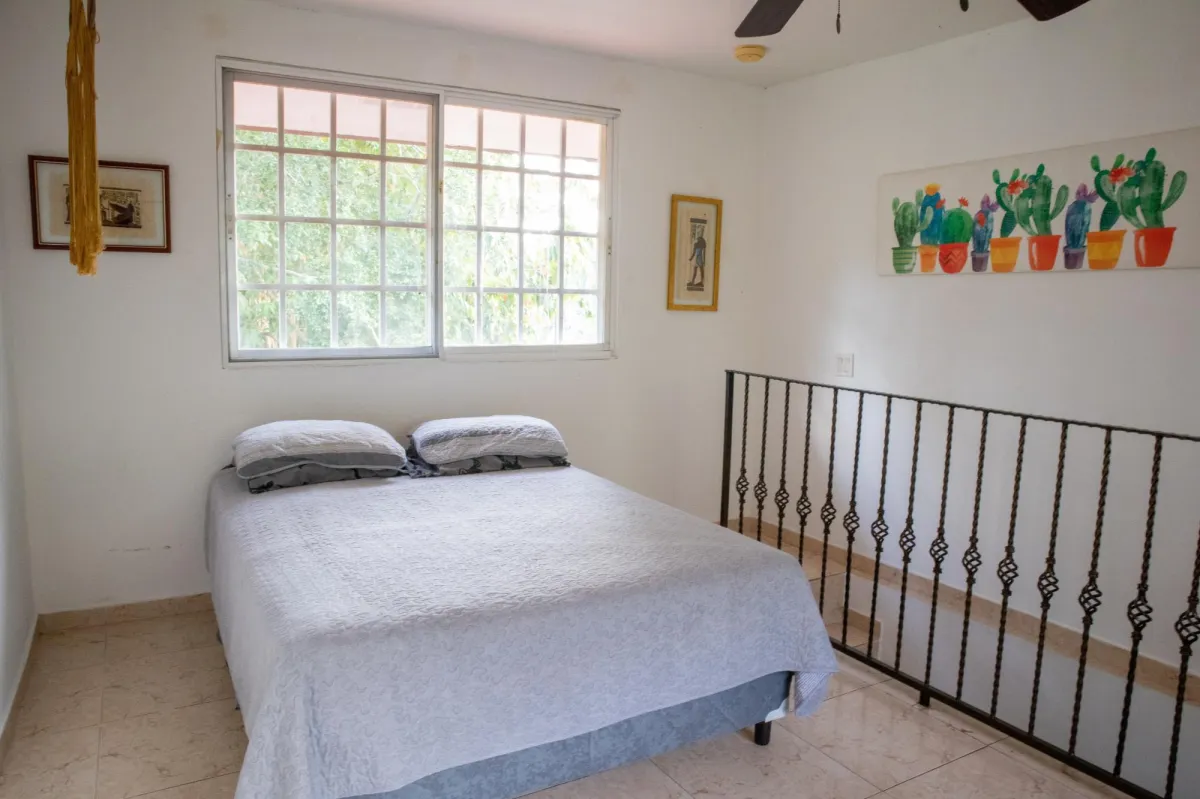 CASA UNIFAMILIAR - LLANOS DE CURUNDU