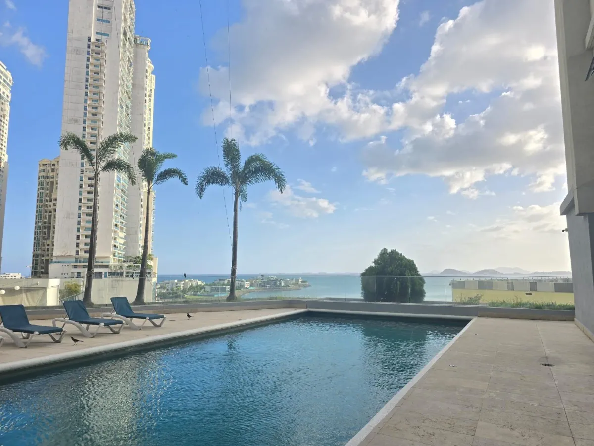 Q Tower in Punta Pacifica