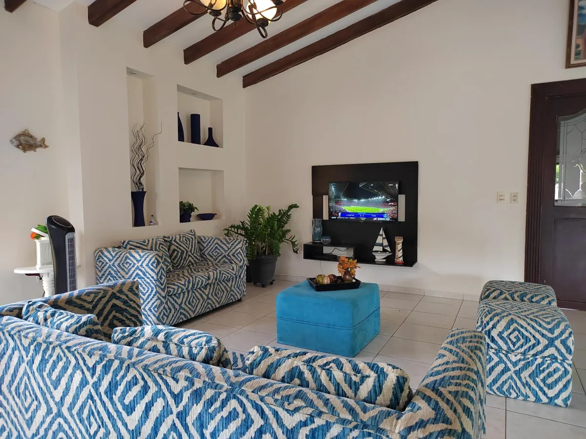 Spacious Pool Home Near Coronado | Fenced Yard