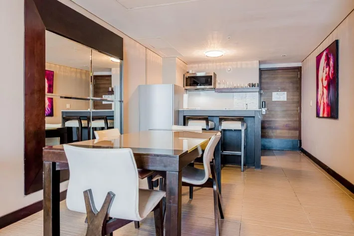 SUITE FOR SALE IN TOURIST PH MEGAPOLIS, PAITILLA