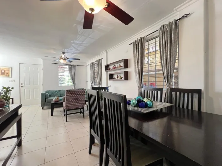 House for sale in Dorado Lakes, Condado del Rey
