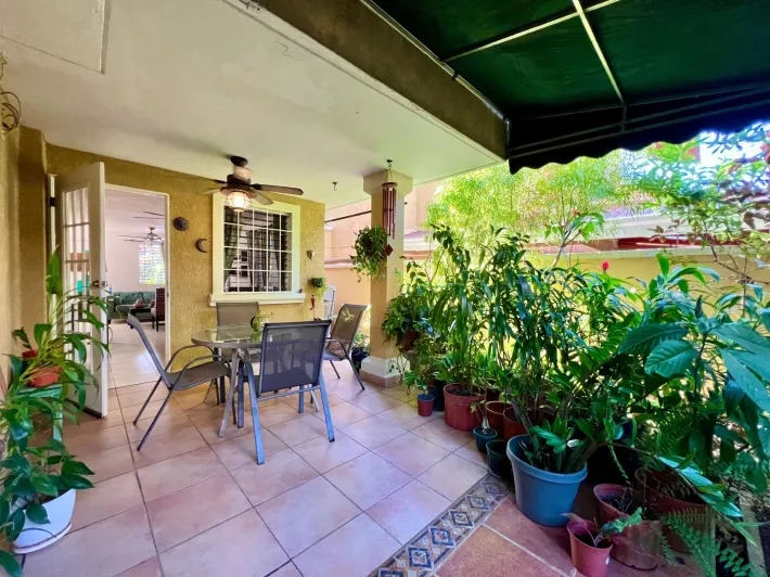 House for sale in Dorado Lakes, Condado del Rey