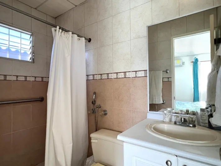 House for sale in Dorado Lakes, Condado del Rey