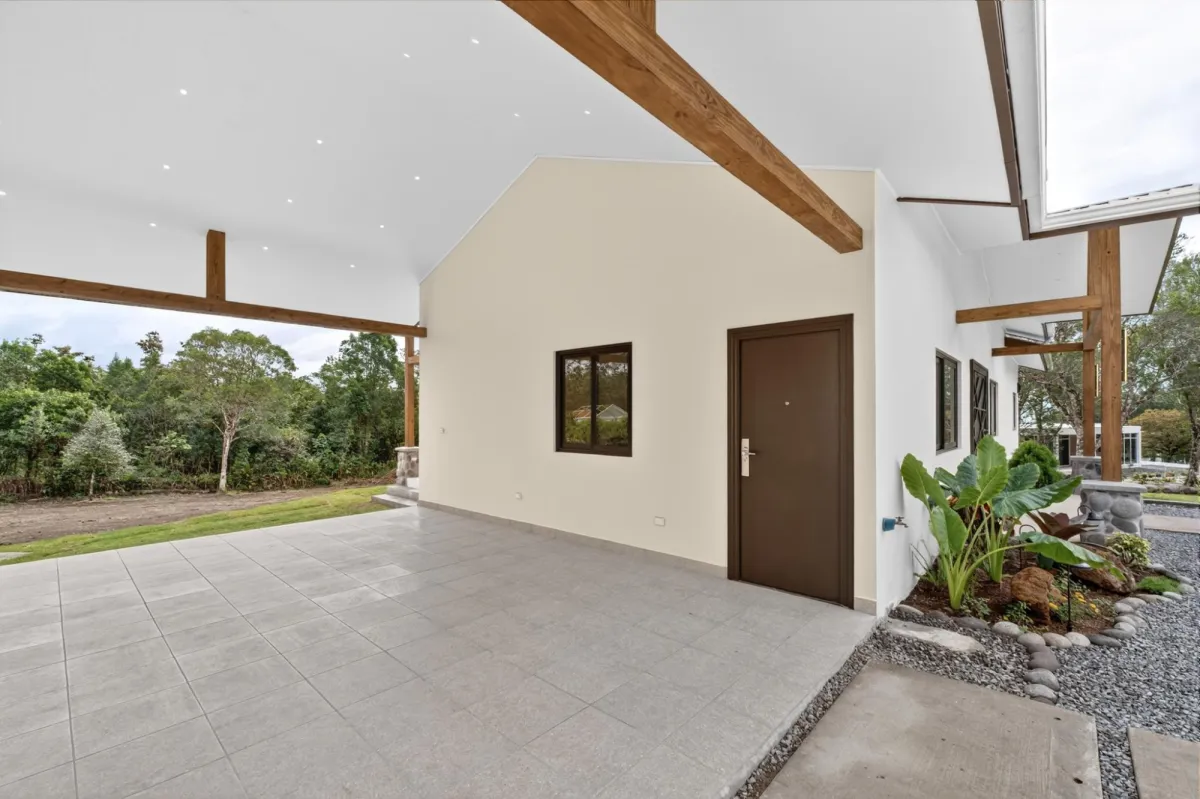 New Potrerillos Home with Quality Finishes