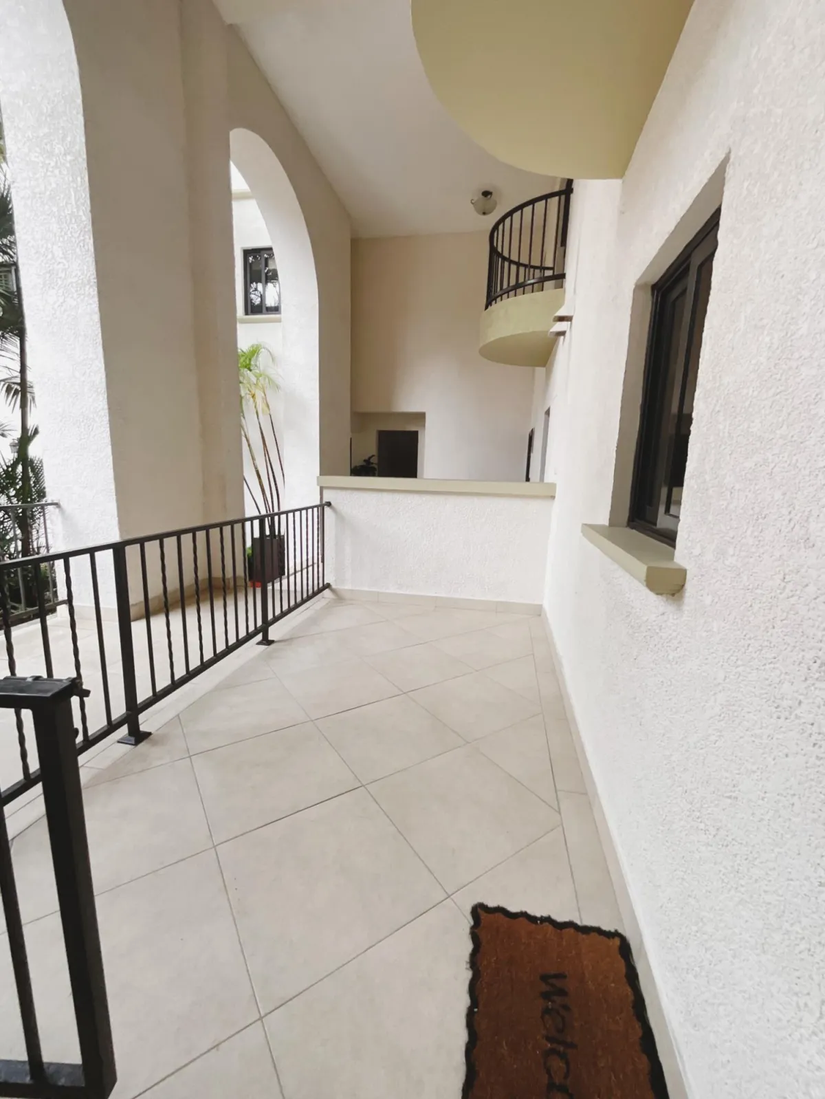 GROUND FLOOR APARTMENT FOR SALE