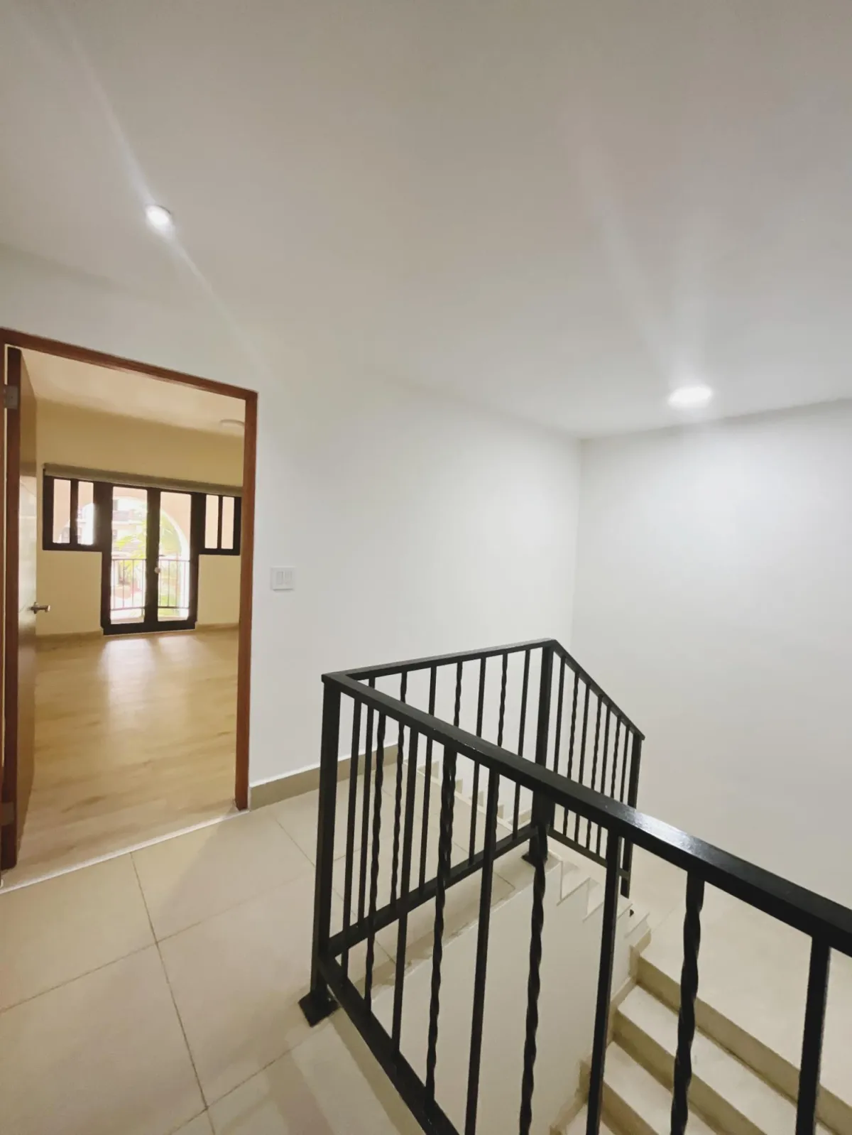 GROUND FLOOR APARTMENT FOR SALE
