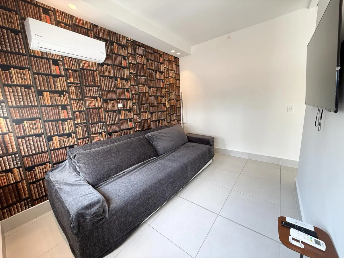 Apartamento de 2 Recameras en Venta en Coco del Mar.