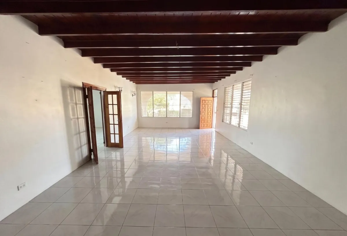 Venta de casa en Obarrio, calle sin salida (Samuel Lewis)