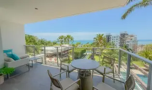 Modern Oceanview Living in Riomar