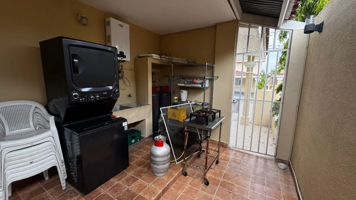Venta de casa en PH Villa Tivoli, Villas del Golf