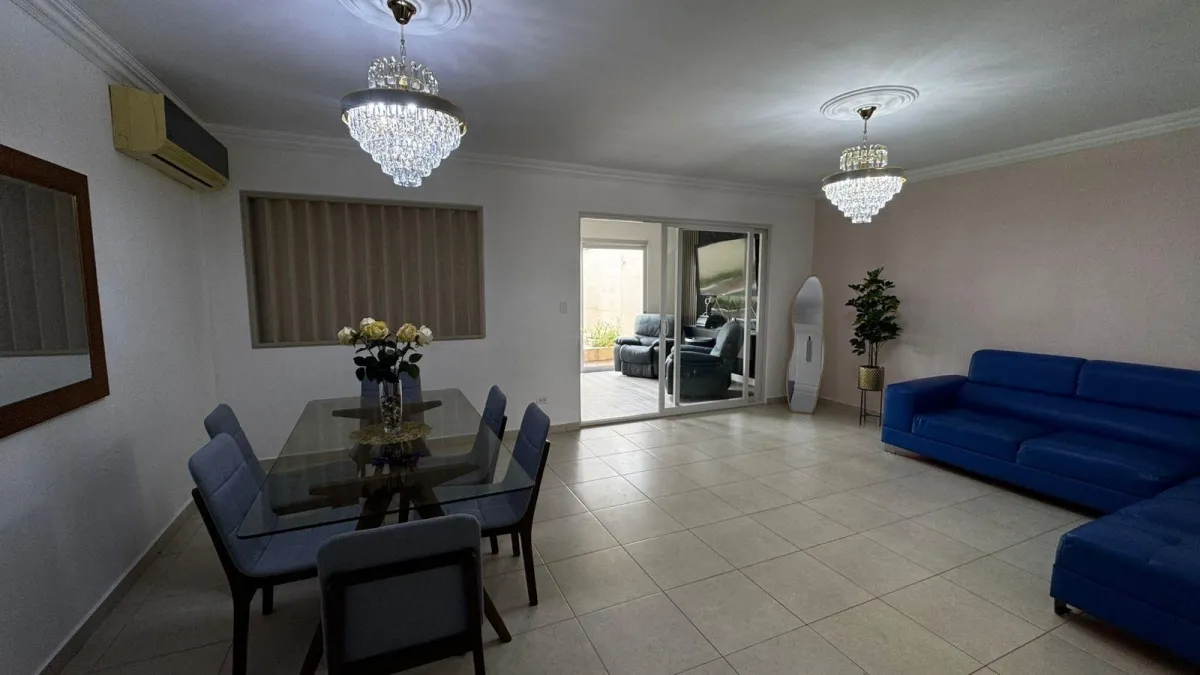 Venta de casa en PH Villa Tivoli, Villas del Golf