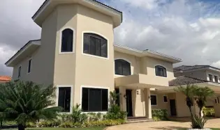 Maison unifamiliale à Costa del Este à vendre