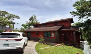 House for sale in Cerro Azul