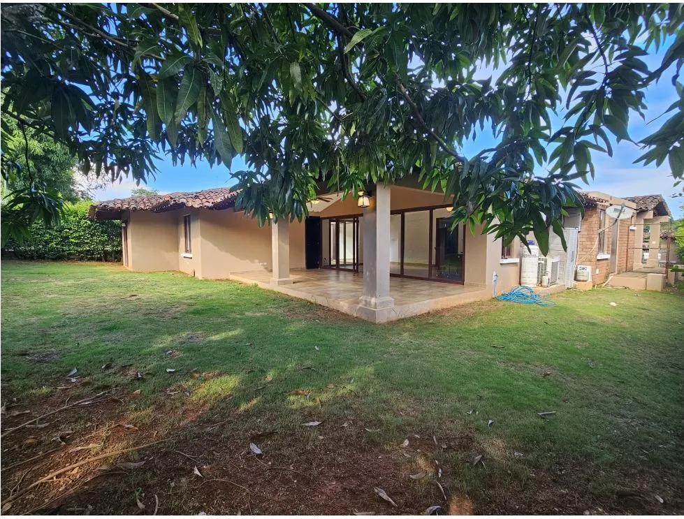 Rental/Sale of House in Residencial Cubitá, Chitré. MB