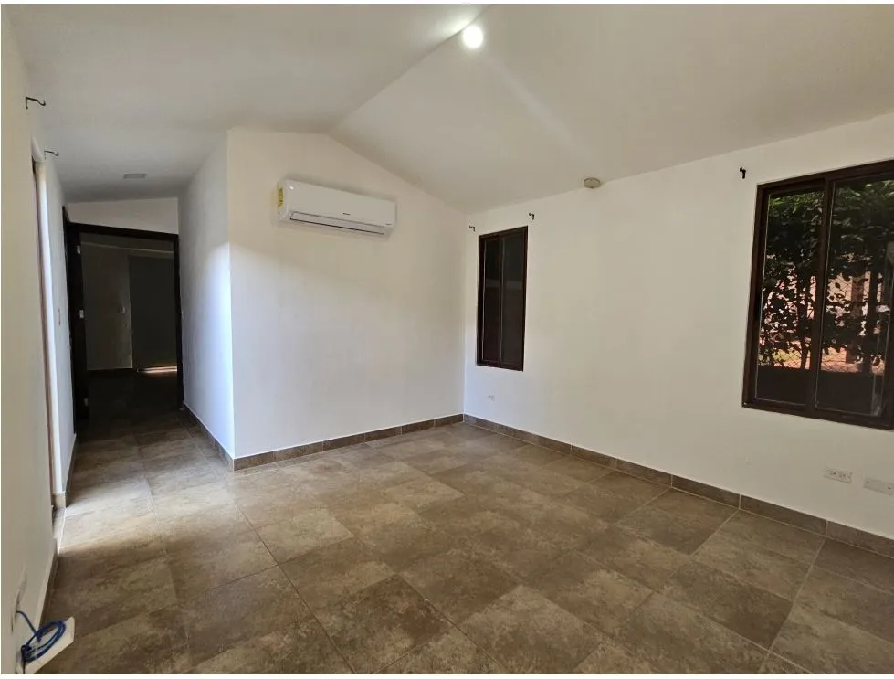 Rental/Sale of House in Residencial Cubitá, Chitré. MB