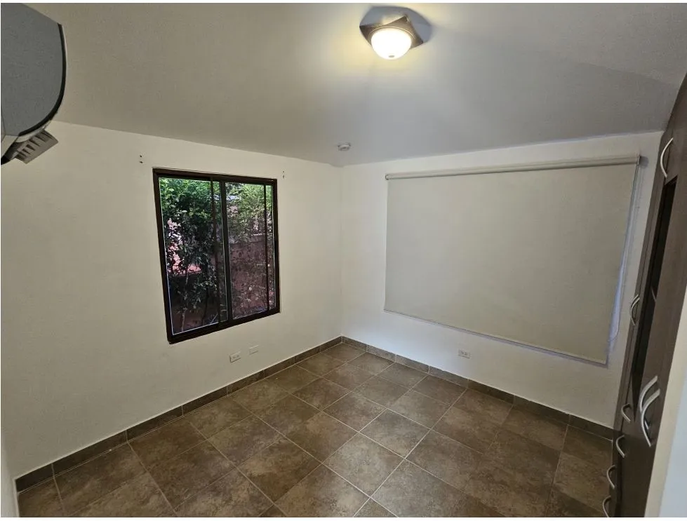 Rental/Sale of House in Residencial Cubitá, Chitré. MB