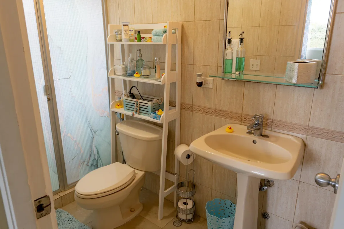 4 BEDROOM APARTMENT WITH OCEAN FRONT IN FARALLON P