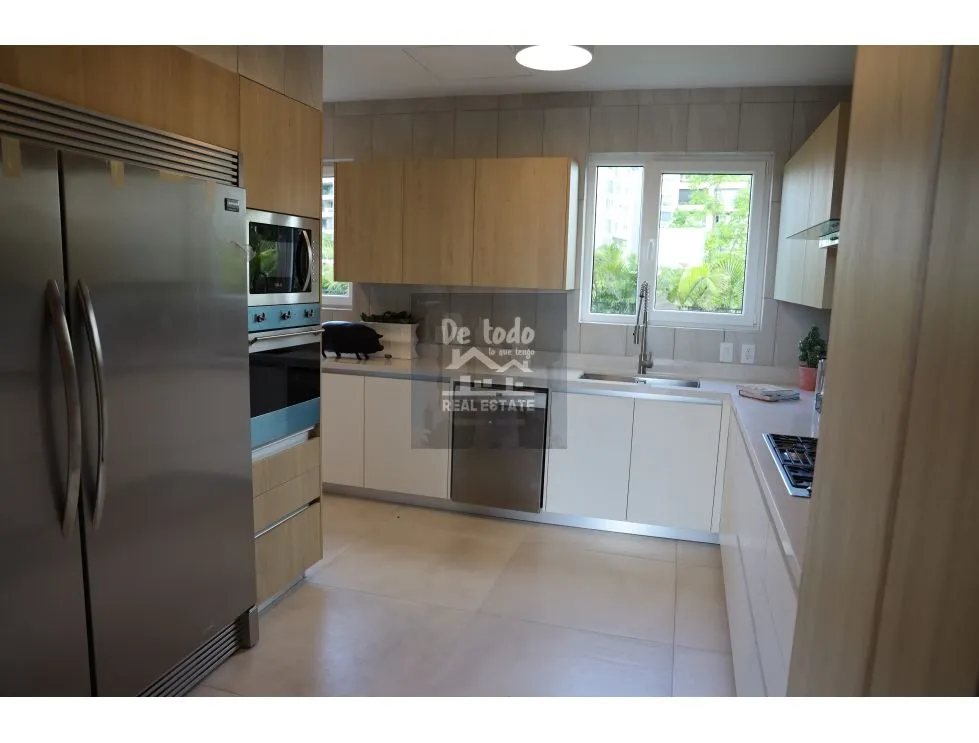Se Vende Duplex en Santa Maria The Woods.
