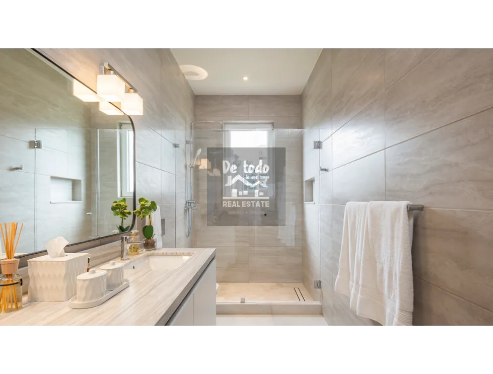 Se Vende Duplex en Santa Maria The Woods.