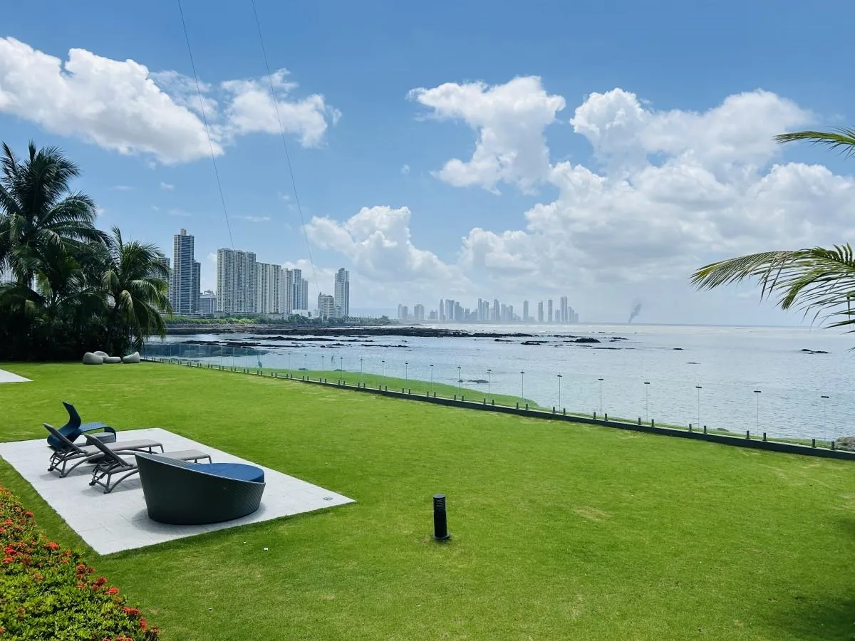 FOR SALE PH GRAND TOWER - PUNTA PACIFICA