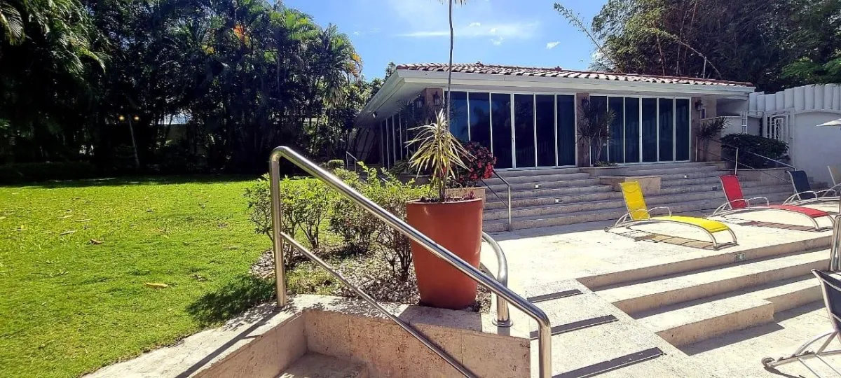 Luxury Corner Property in Punta Barco Village