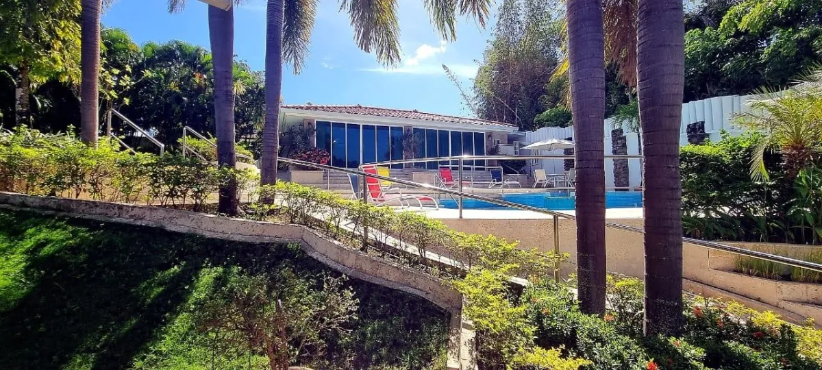 Luxury Corner Property in Punta Barco Village