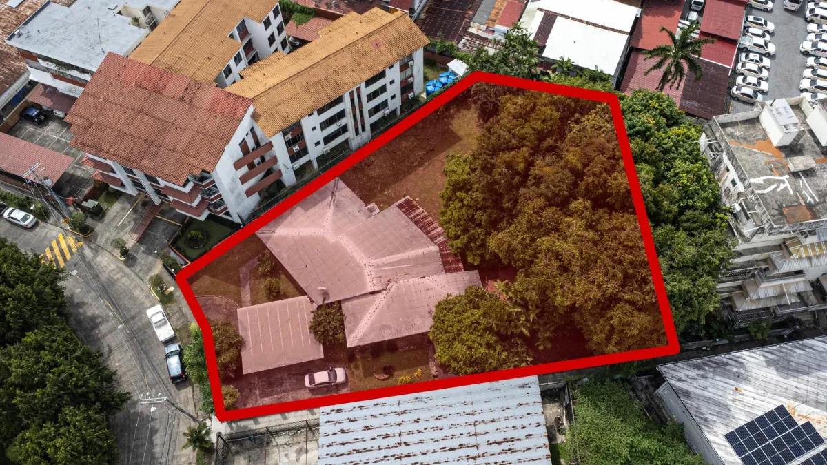 LAND FOR SALE WITH HOUSE IN EL CARMEN