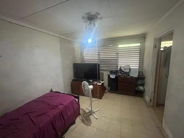 LAND FOR SALE WITH HOUSE IN EL CARMEN