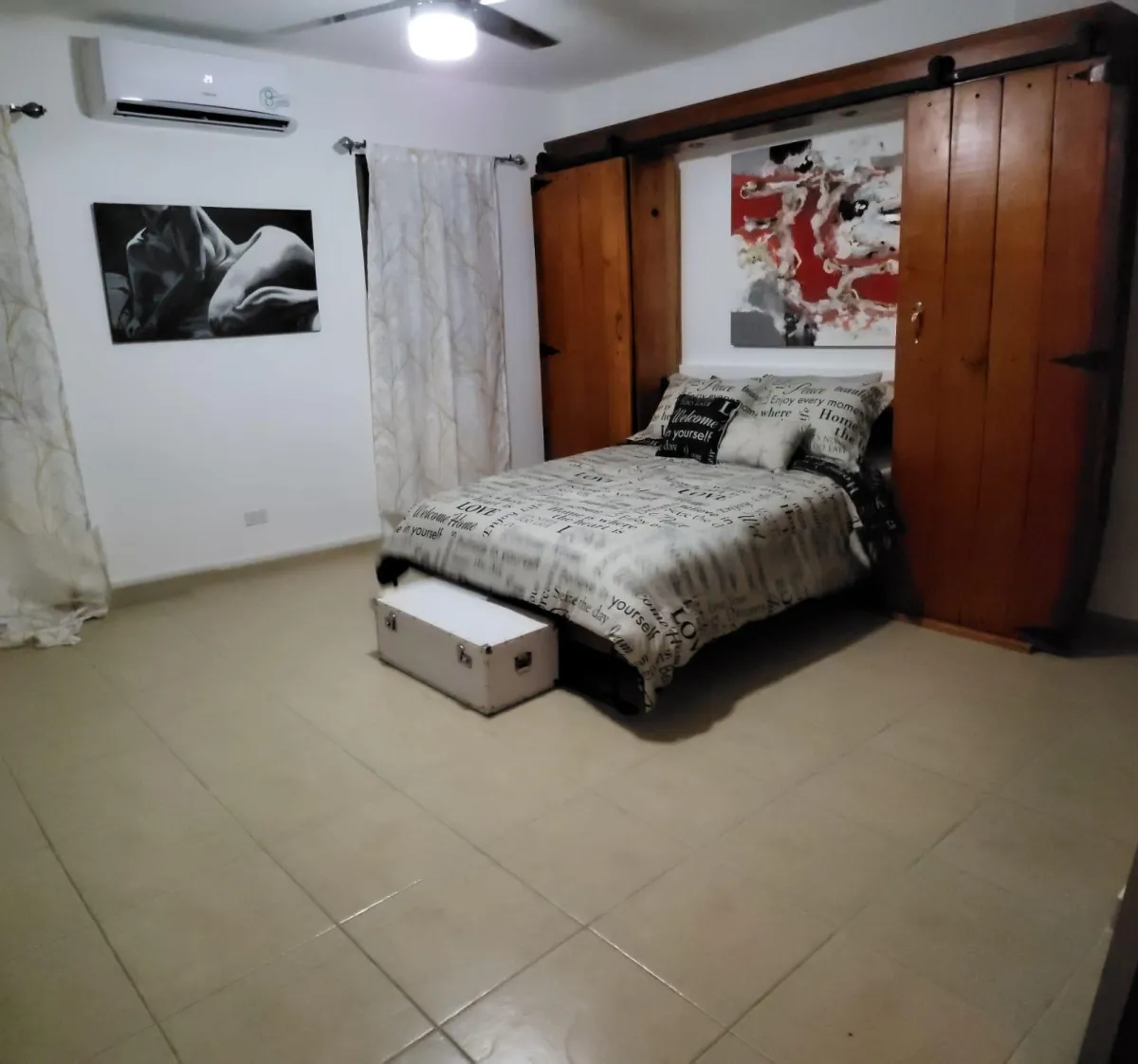 House for Sale in Punta Barco, Coronado