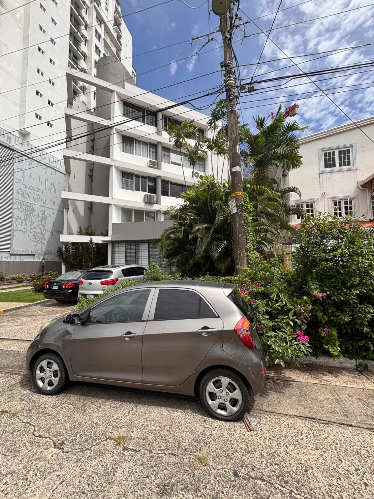 Apto.VENTA, LA LOMA, al lado de Hosp. San Fernando