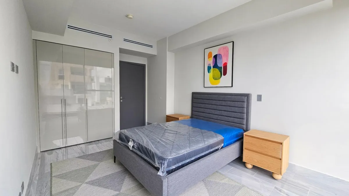 FURNISHED APT IN NUOVO BY ARMANI - 104 M2