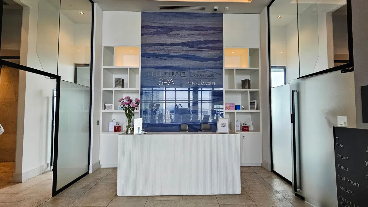 FURNISHED APT IN NUOVO BY ARMANI - 104 M2
