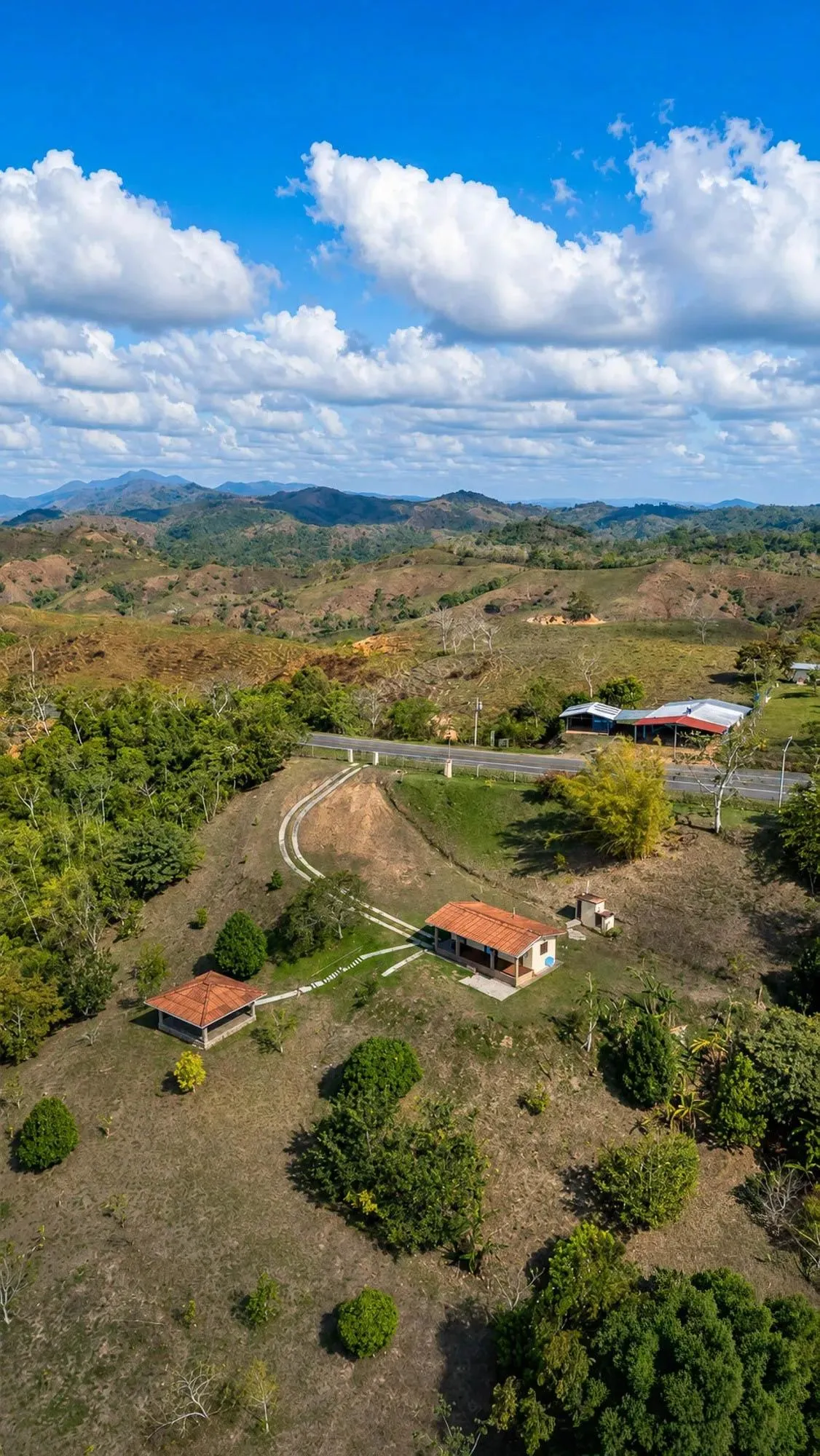 1 Hectare Mountain Property in Nuario, Los Santos