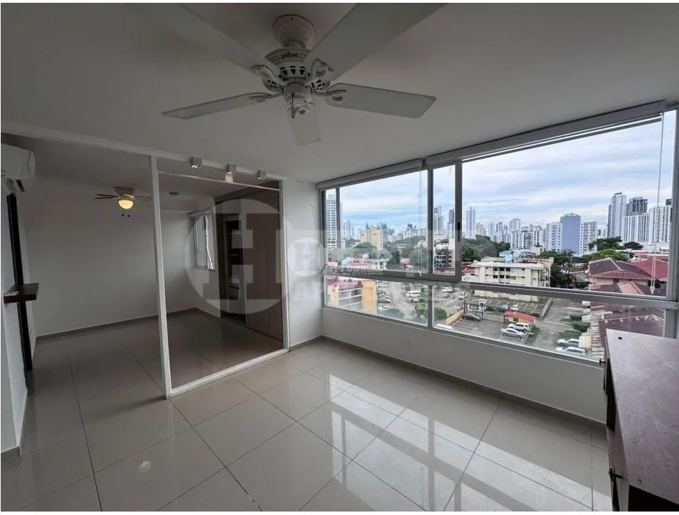 Sale of Apartment in PH Delavista, San Francisco