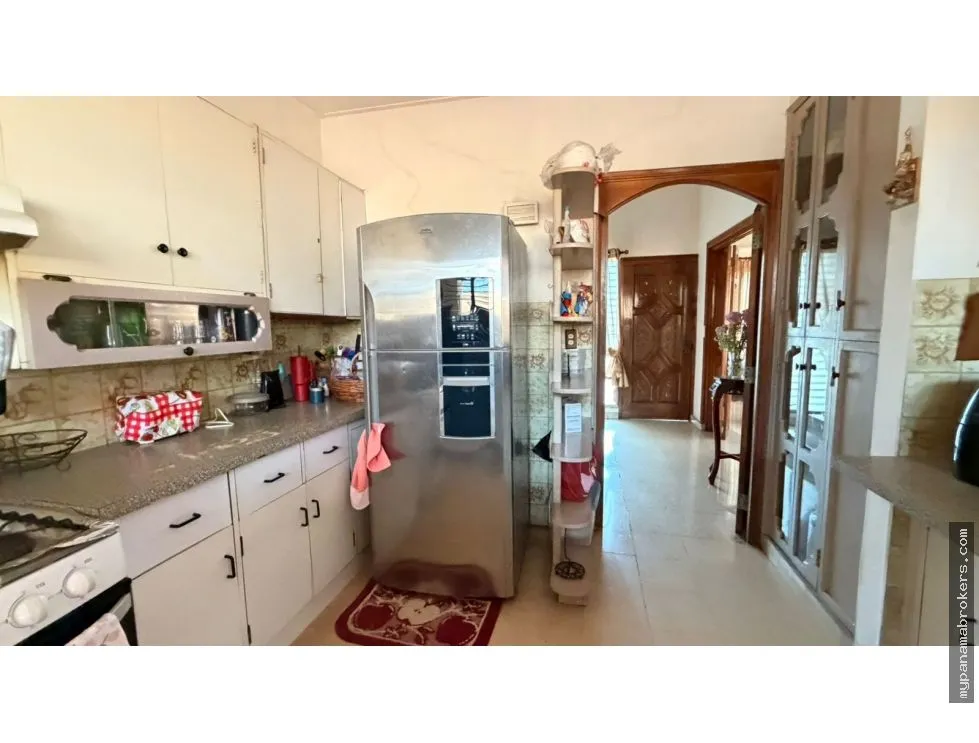 House for Sale in San Francisco - Villa Lilla