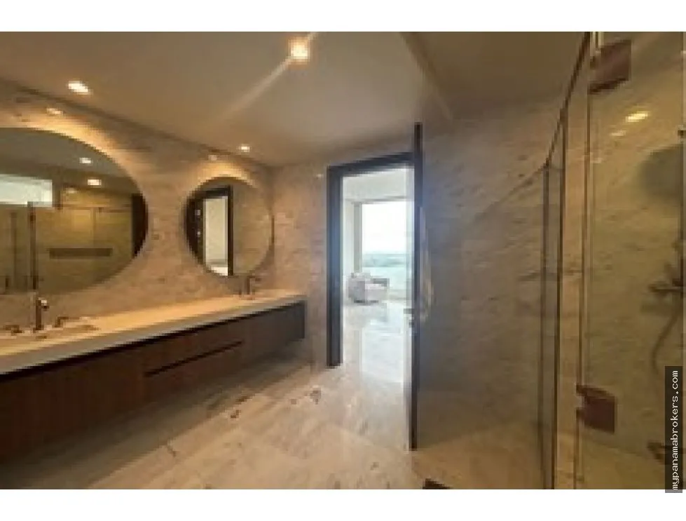 Apartment Rental in PH The Towers, Punta Paitilla