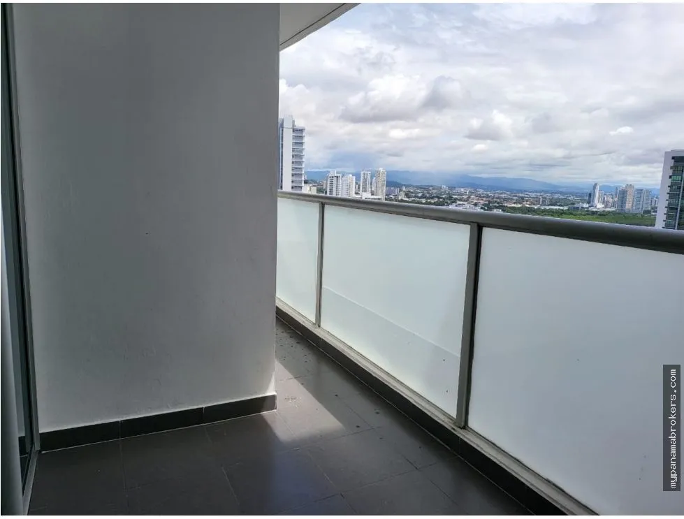 Apartment for Sale in PH Moon Tower, Coco del Mar, San Francisco
