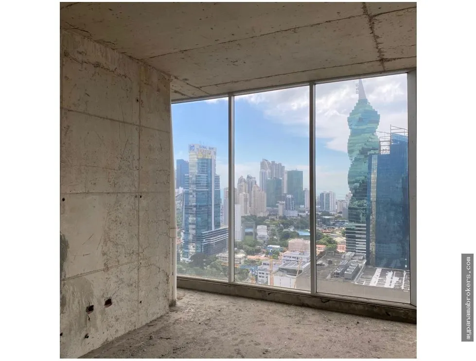 Office Rental in Torre Óptima, Obarrio, Panama