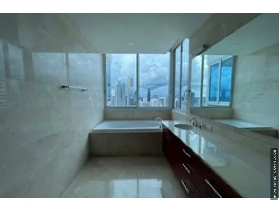 Apartment Rentals at The Point PH, Punta Pacifica