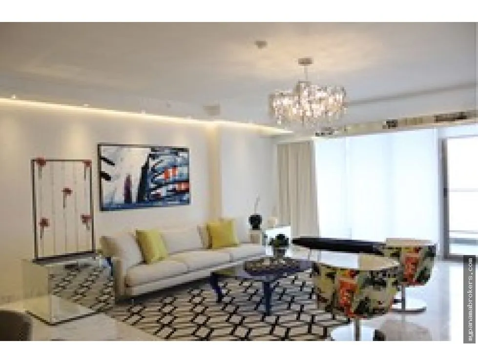 Venta de apartamento en PH Regalia, Costa del este