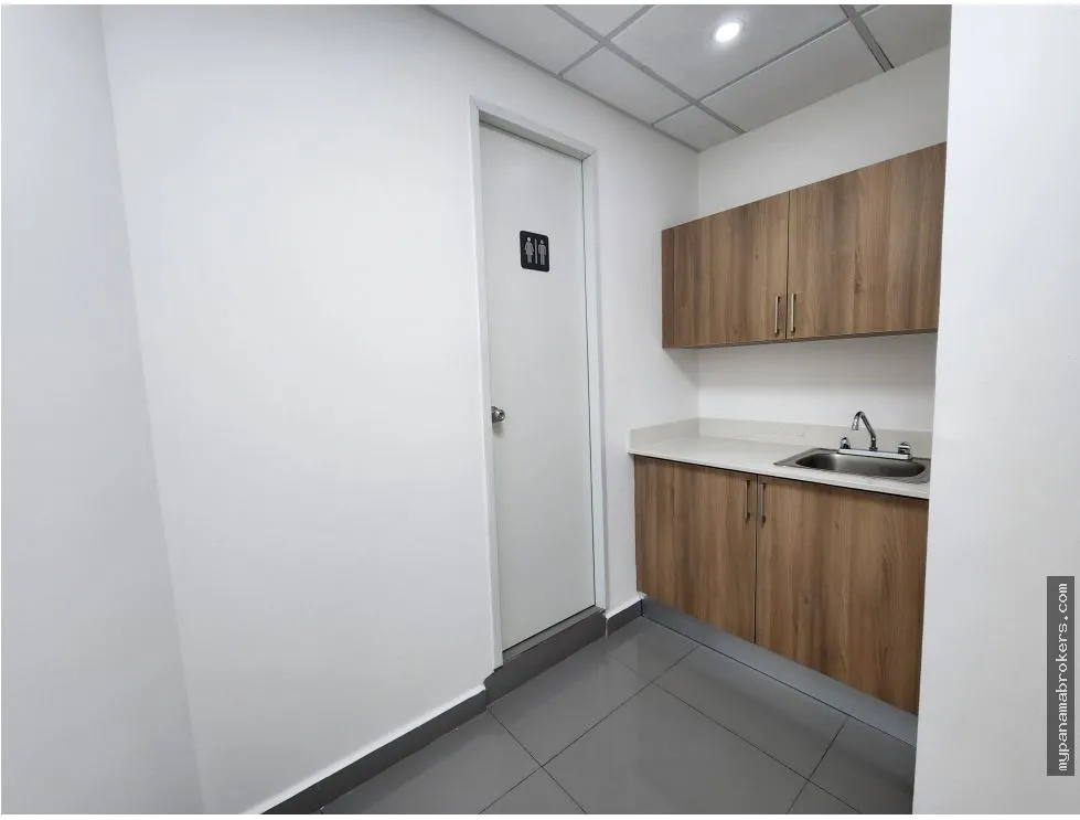 Office Space Rental in PH Torre Aseguradora Ancón