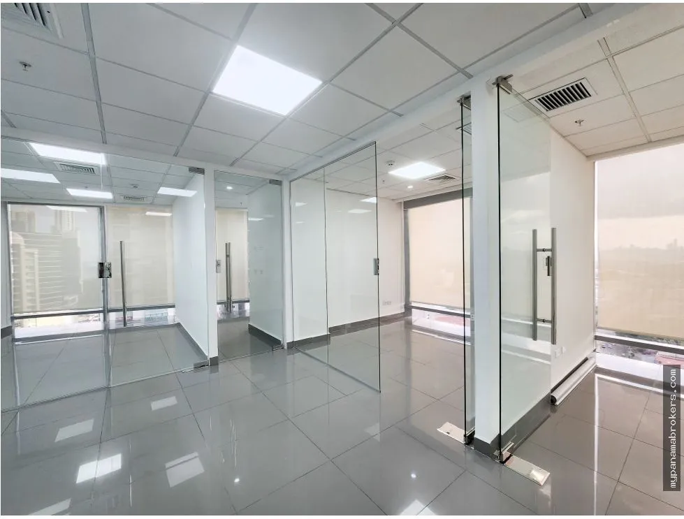 Office Space Rental in PH Torre Aseguradora Ancón