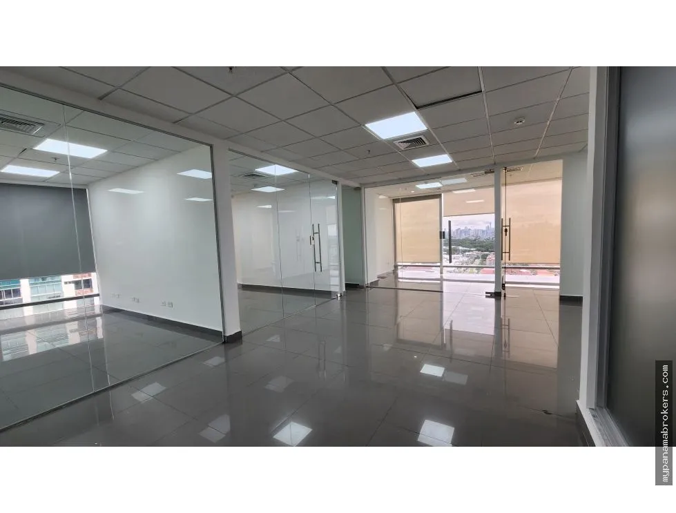 Office Space Rental in PH Torre Aseguradora Ancón