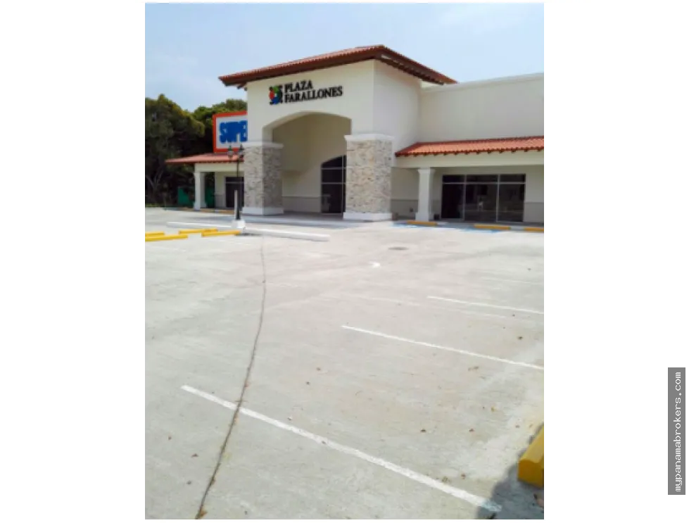Commercial Space Rentals at Plaza Farallones, Rio Hato, Coclé