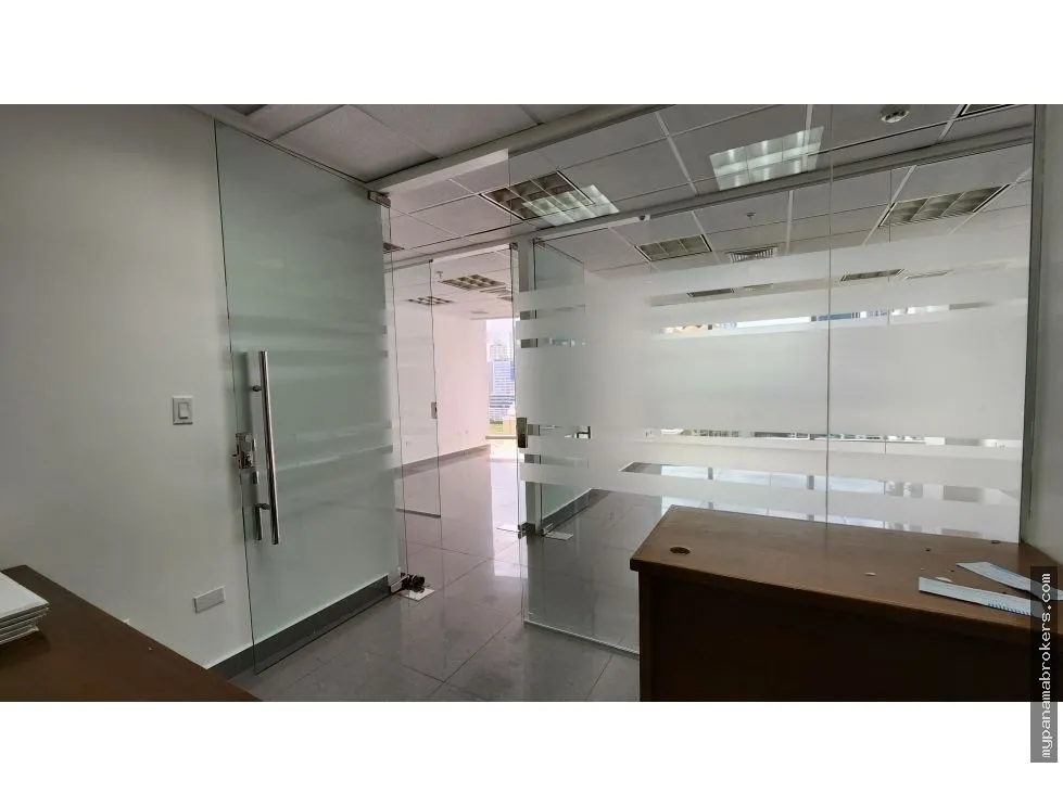 Empty Office Rental in PH Torre Aseguradora Ancón
