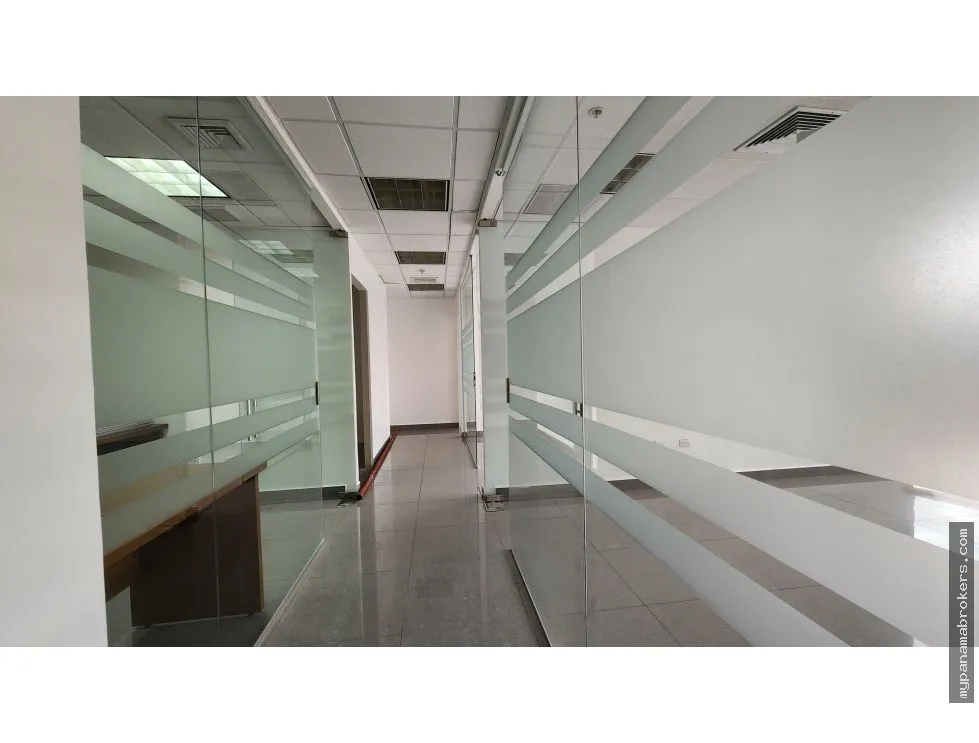 Empty Office Rental in PH Torre Aseguradora Ancón