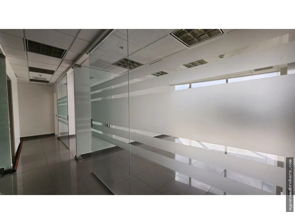 Empty Office Rental in PH Torre Aseguradora Ancón