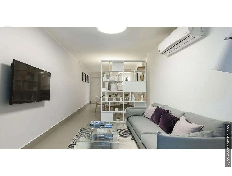 Apartment for Sale on Avenida Balboa, Panama